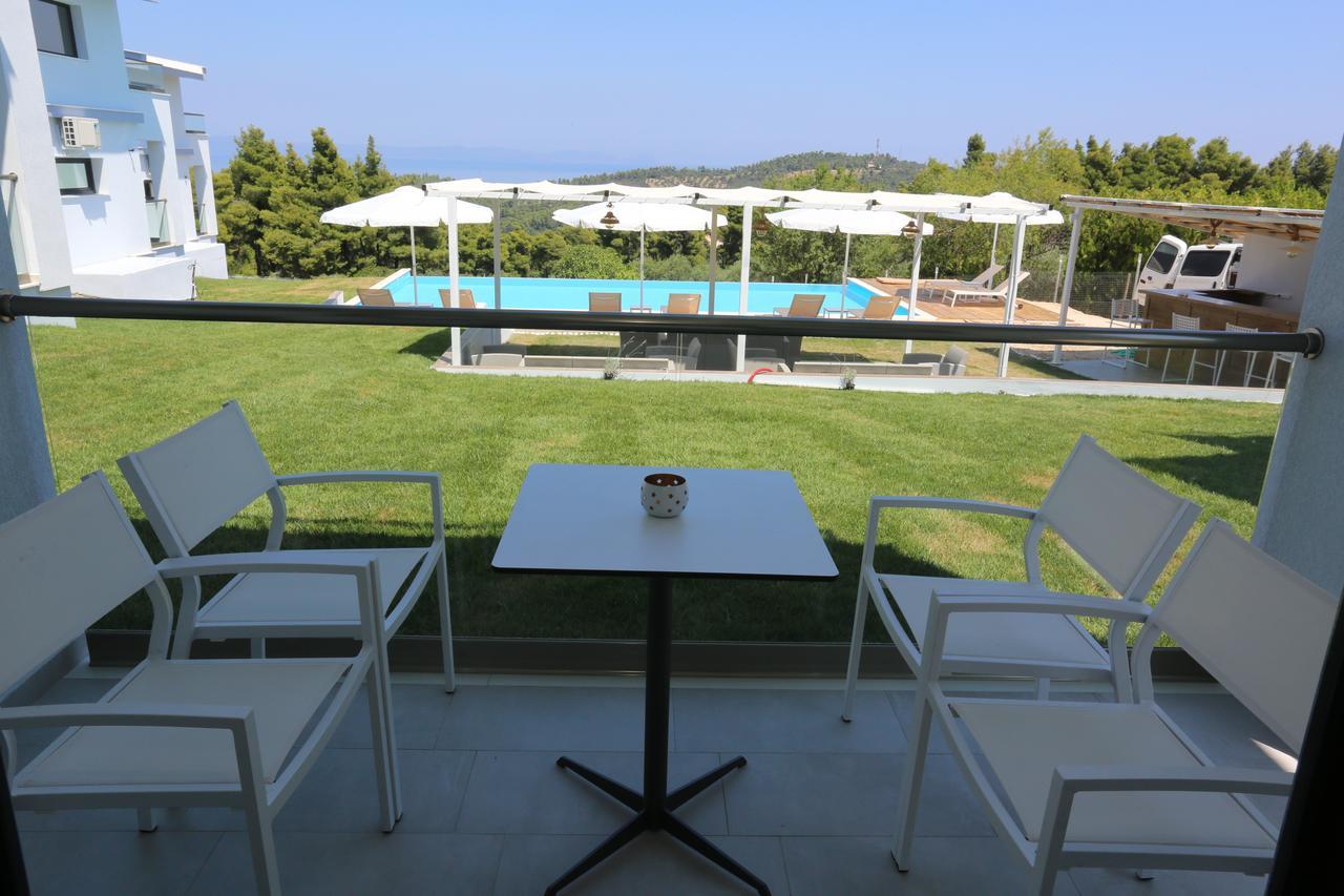 Aparthotel Blue Avenue à Paliouri Extérieur photo