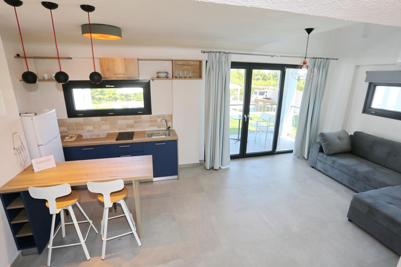 Aparthotel Blue Avenue à Paliouri Extérieur photo
