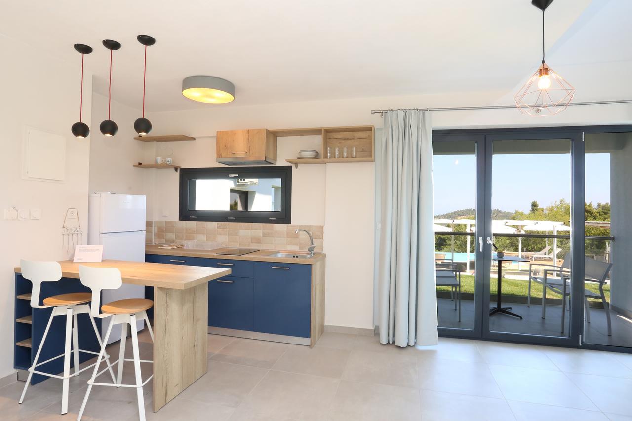 Aparthotel Blue Avenue à Paliouri Extérieur photo