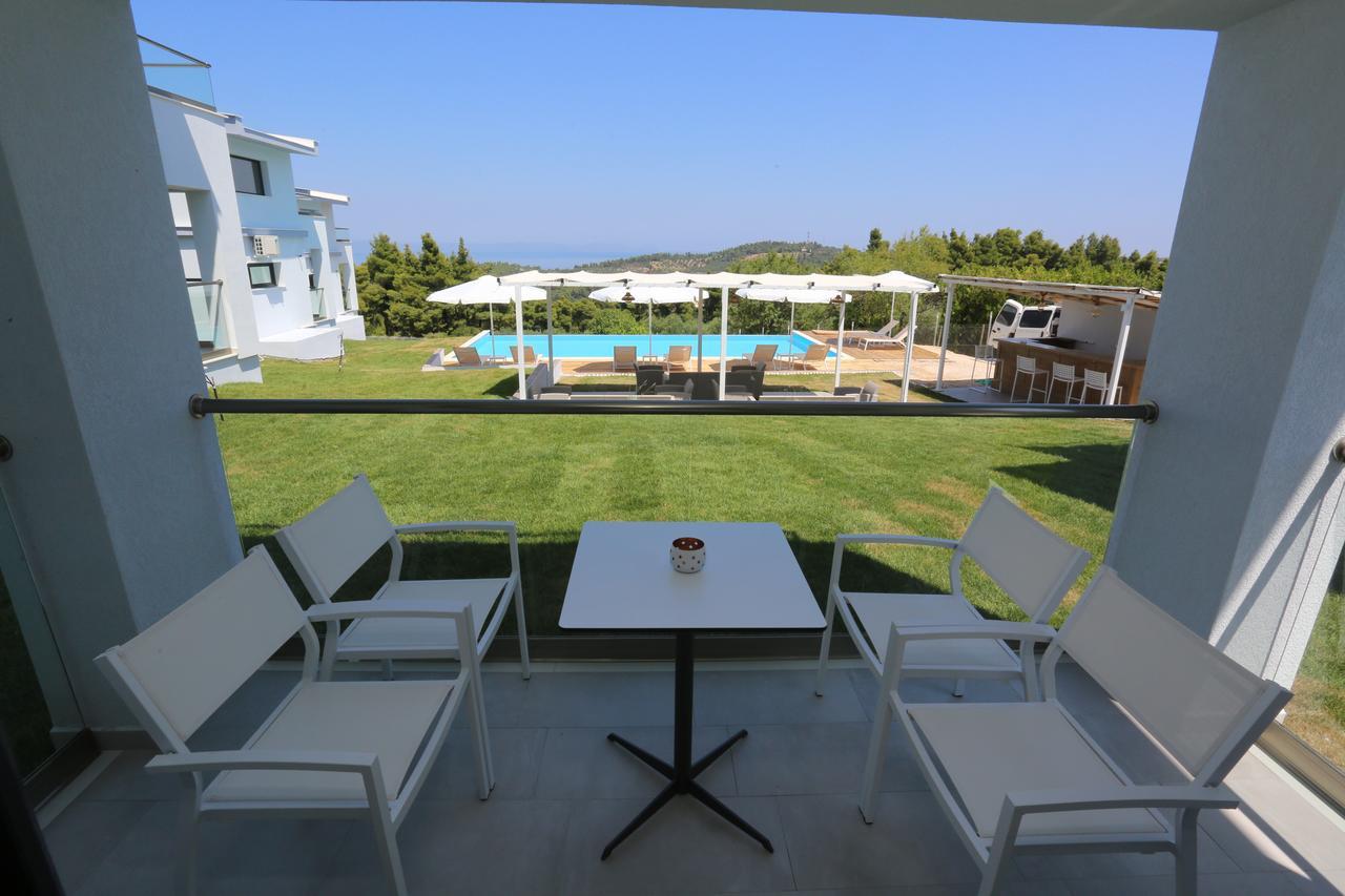 Aparthotel Blue Avenue à Paliouri Extérieur photo